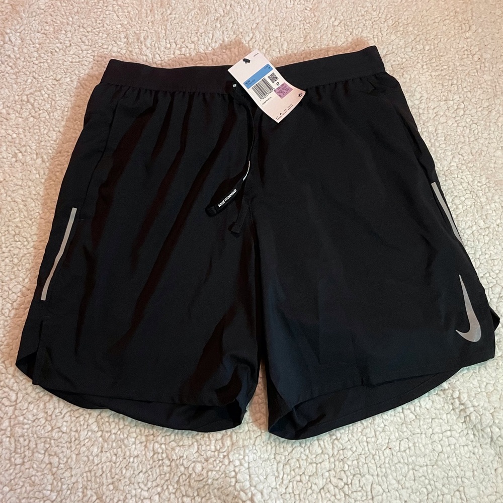 Mens Brand New M (fit like a Small) Nike Shorts